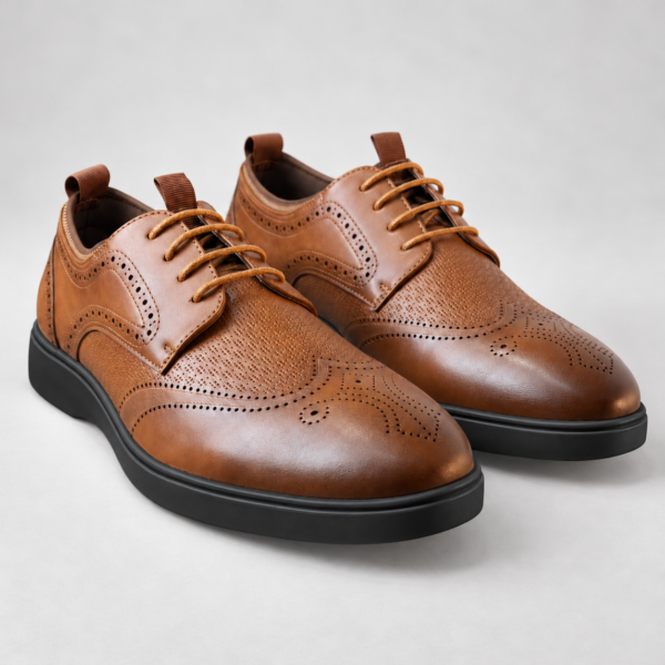 Chaussures marron à semelles noires-7